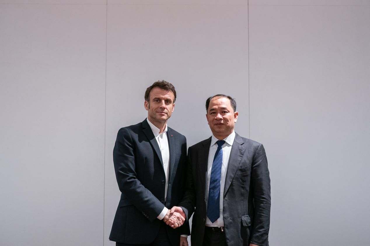 “感謝你們投資法國！”法國總統馬克龍會見公司唐杰雄董事長